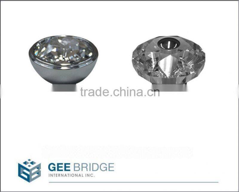 0841010 Solid Brass Triangle Crystal Cabinet Drawer Door Knob