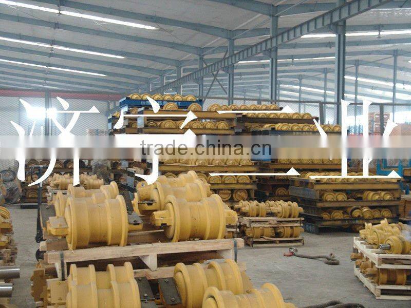 shantui bulldozer SD16 bottom roller 16Y-40-10000 from China manufacture