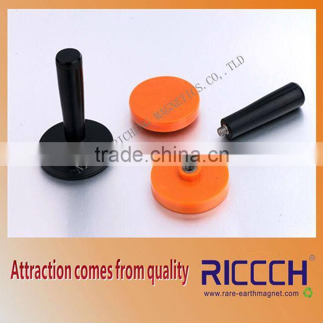 Europe standard High Quality Rubber Magnets For Magnetic Assemblies Holding Magnet / Magnetic Hook / Pot Magnet