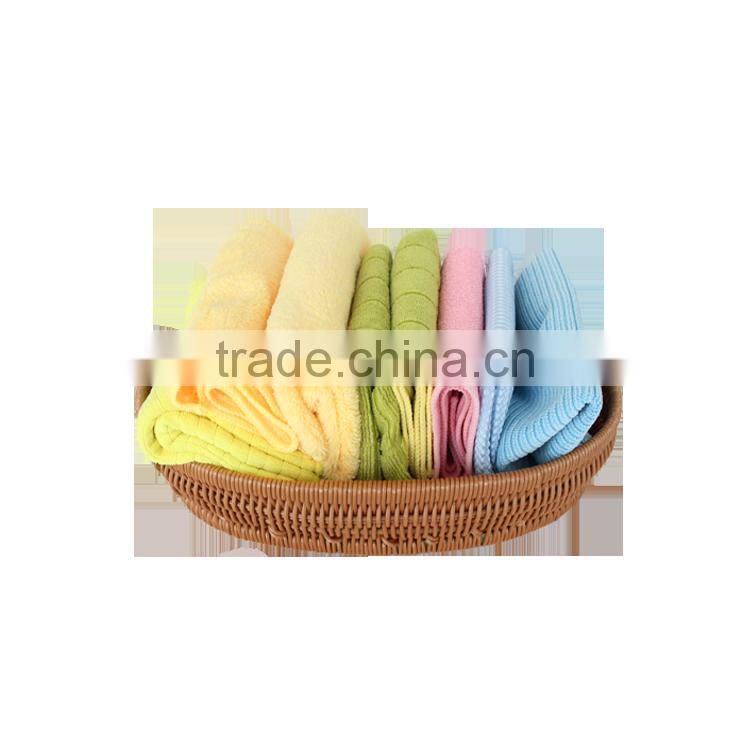 Washing room oval shape rattan hanging baskets for towel storage