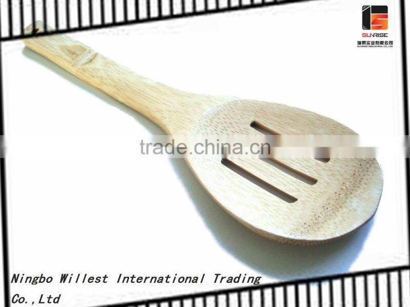 Bamboo shovel in natural color