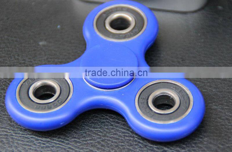 2017 hot sale led hand fidget spinner with speaker