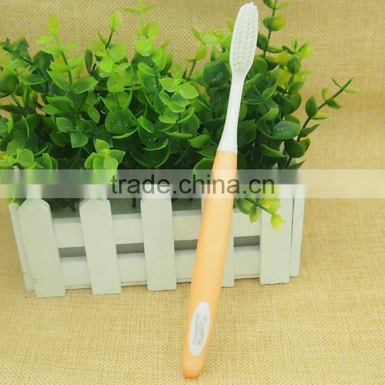 Dupont nylon rounded bristle Long rubber handle adult toothbrush