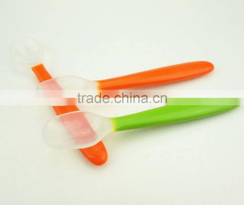 16083 baby silicone feeding spoon