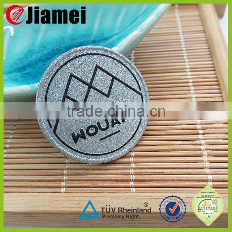 Custom badge for garment 2015 oem soft pvc reflective puff patch