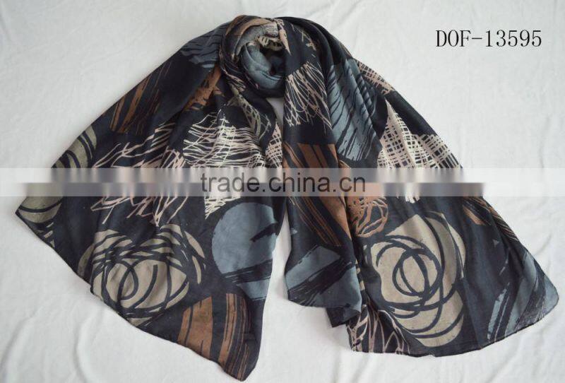 Fashion new coming 100%rayon ladies print heart latest scarf