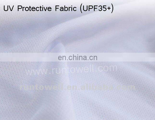 running t shirt, running top, running clothing / running clothes