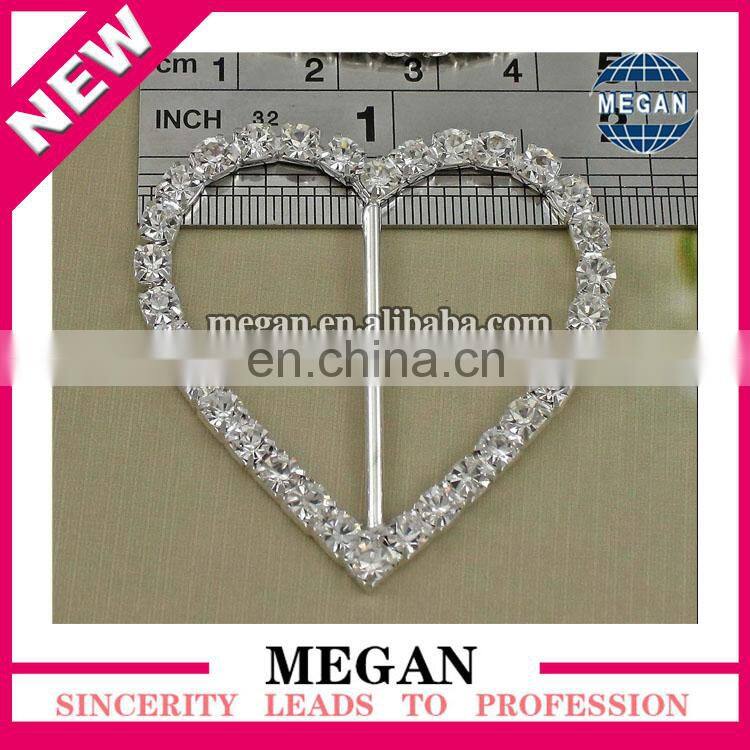 fashion designs heart crystal rhinestone ribbon gold garment buckle sliders