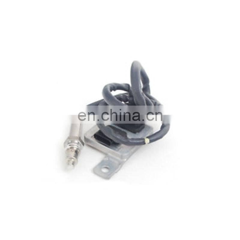 Diesel Engine Aftertreatment Device Flat Four Needles Nitrogen Oxide Sensor 5WK9 6621J 7 587 130 05 5WK96621J 758713005