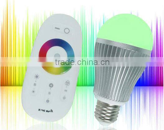 2013 hot sell e27 6w remote control rgb dimmable 2.4G wiifi led bulb