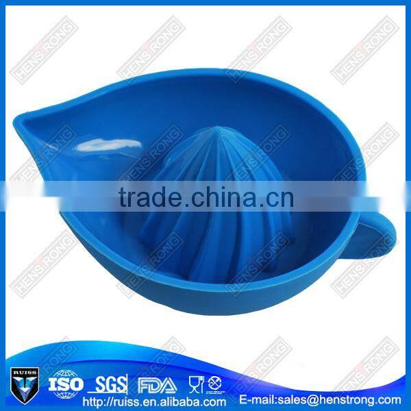 2015 Popular silicone orange ,lemon squeezer