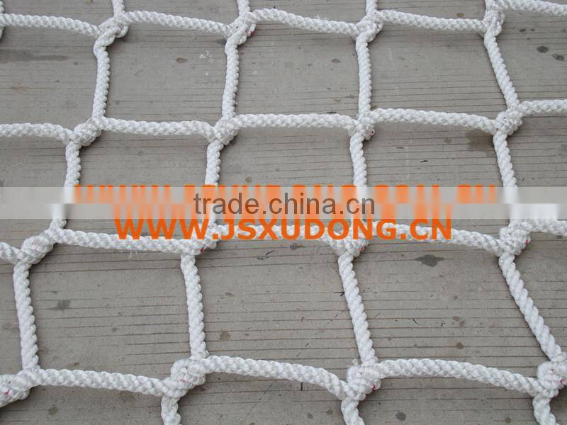 Polyester or Nylon scramble net