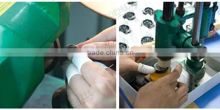 White ceramic wrist watch crystals and black