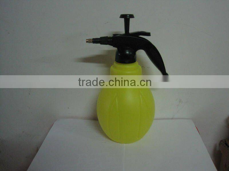 Hand Pressure Plastic Water Bottle 1L (YH-015)