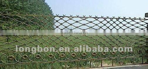 Top-selling handmade wrought iron garden border fence