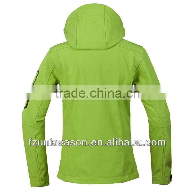 Lady Green Softshell Snowboard Jacket