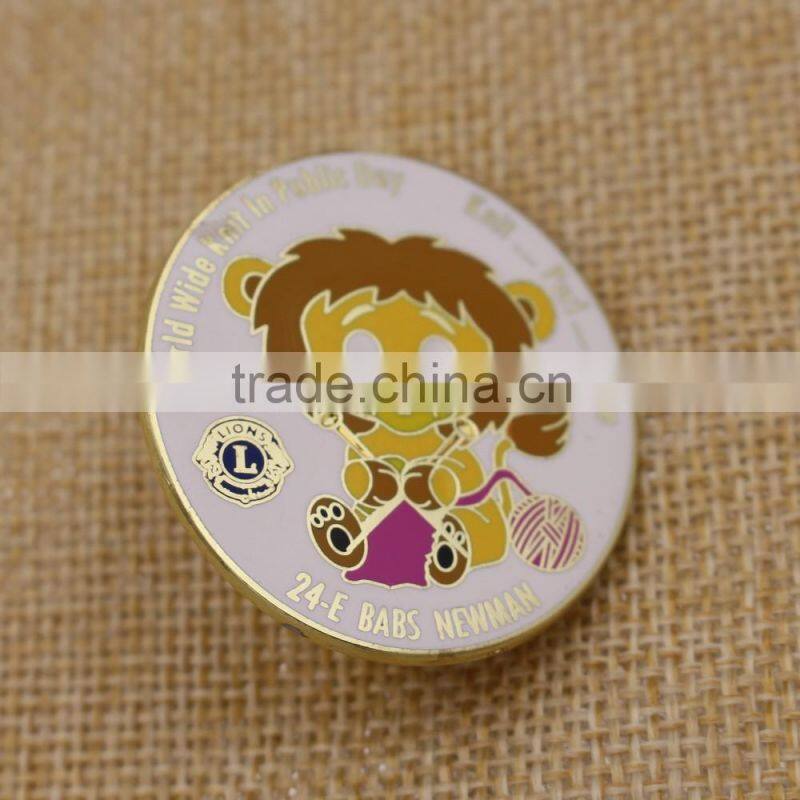 Custom round cartoon lion lapel pin/cute metal kids badges as souvenir gifts