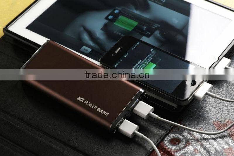 SCUD 8000mah portable charger