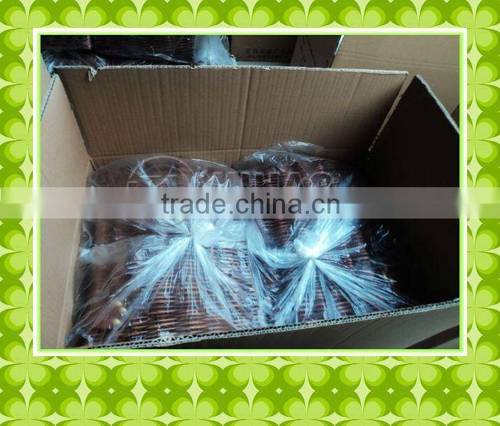 Hot sell and cheapest hand-weaven red wicker Christmas gift basket with handle