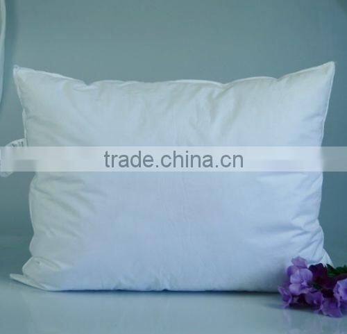DACRON Memorelle Fiberfill Pillow