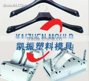 High precise injection plastic clothes rack moulding