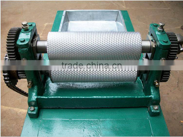 wholesale beekeeping equipment electric beeswax comb foundation machine high precision beeswax sheet machine