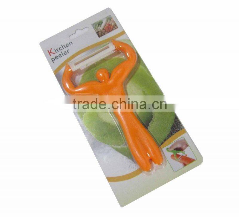 Human Shaped Cucumber Peeler With Single Blister Card