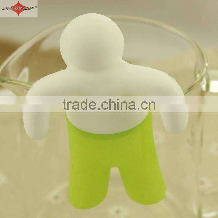 ZY-E3144 Hot Sales food grade Infuser Man shape Silicone Tea Strainers