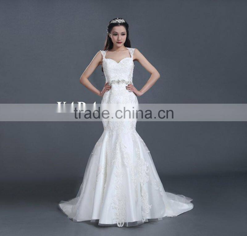 White color sleeveless high quality fashion dress for wedding