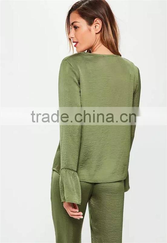 MGOO High Quality Custom Khaki Satin Jackets Crepe Satin Flare Sleeves Custom Cardigan Casual Wear