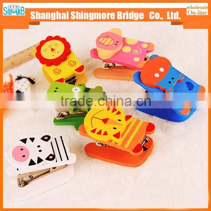 china supplier hot sales good quality cute carton wooden stapler for student