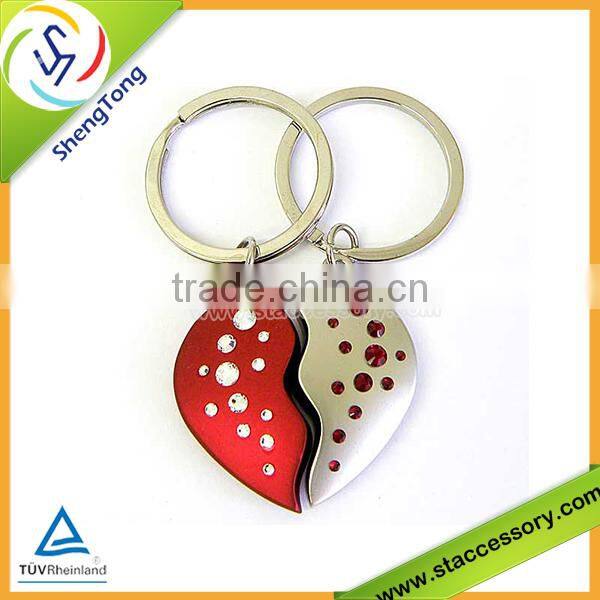 2015 new design many kinds of fashion and custom key chain