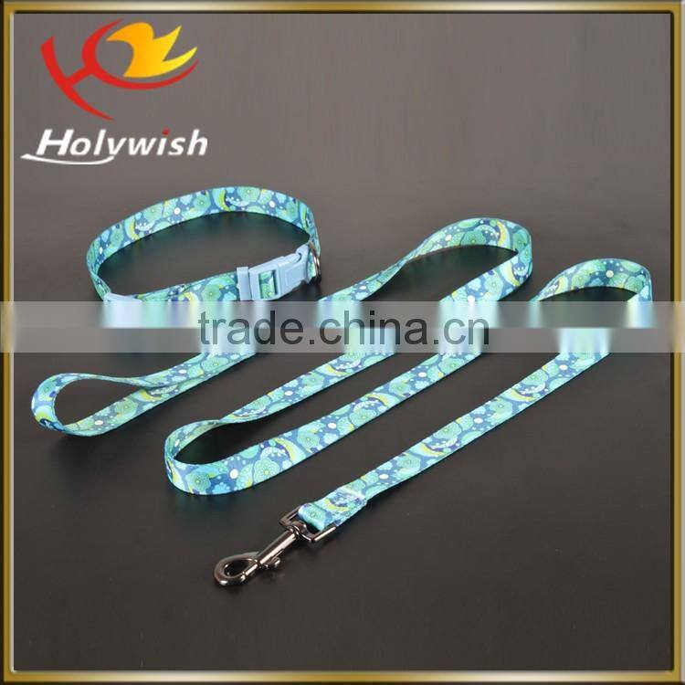 Adjustable Retractable Nylon Dog Leash With Fashion Design