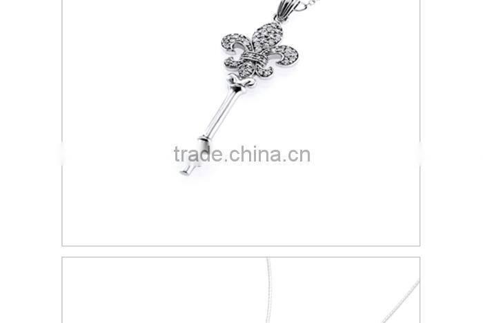 New fashion design charming 925 silver heart shaped pendant