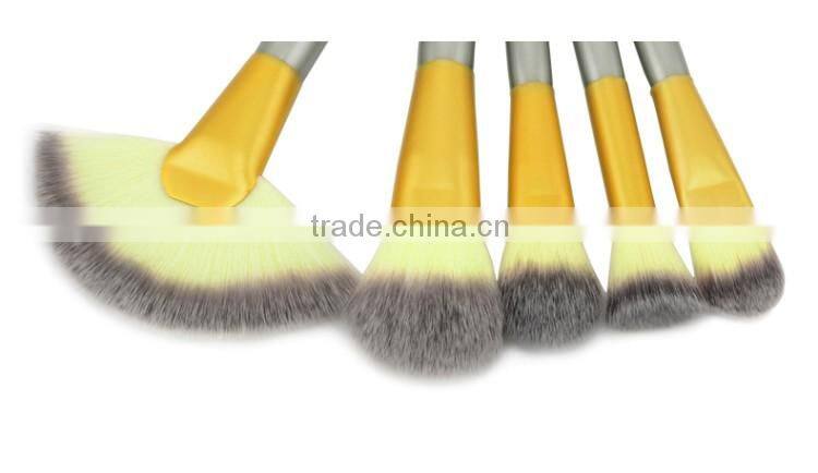 18Pcs Makeup Brush Set Powder Foundation Eyeshadow Eyeliner Lip Cosmetic