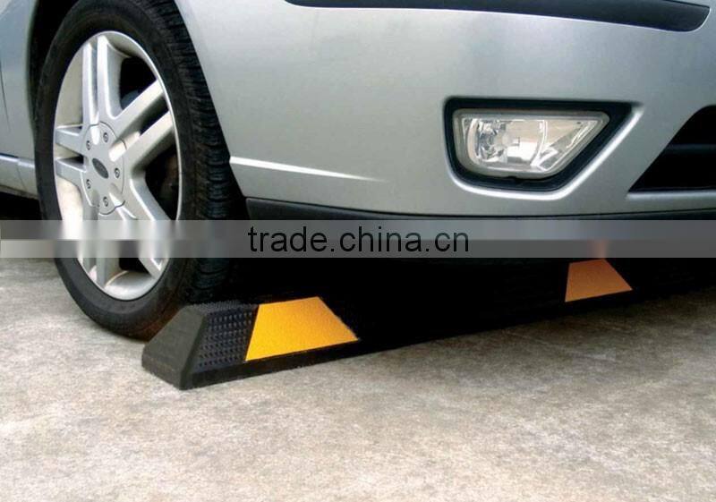Wholesale Chinese facotry Low price 3-foot Durable Rubber wheel stopper