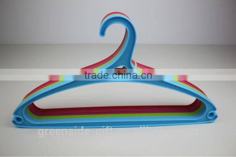 GS9866 PP plastic clothes hangers