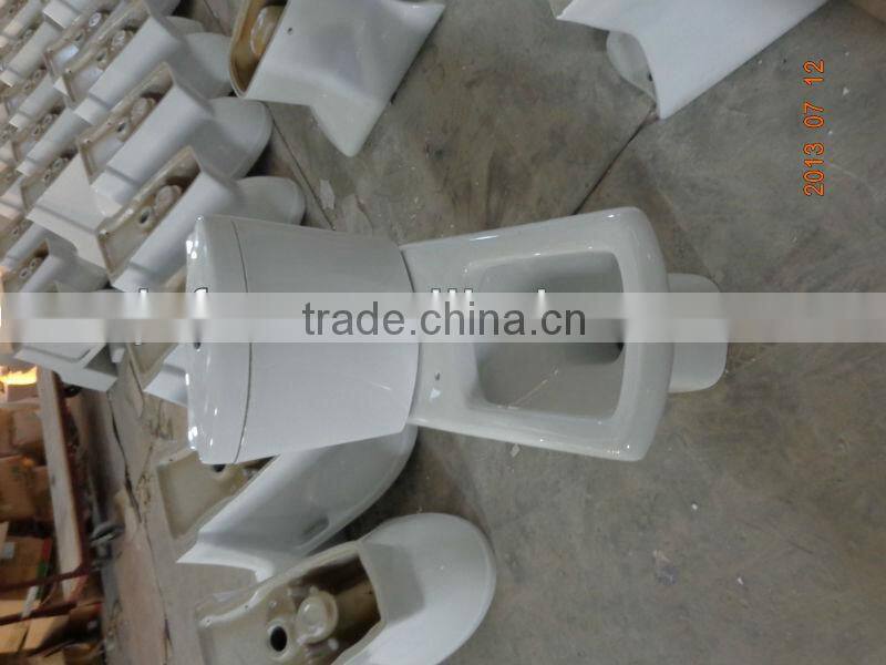 3805 european toilet