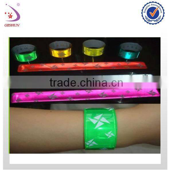 Reflective armband safety armband