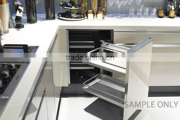 2015 Fashionable Baking Painting Kitchen Cabinets