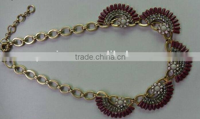 2014 most popular short charm coarse chain necklace with acrylic