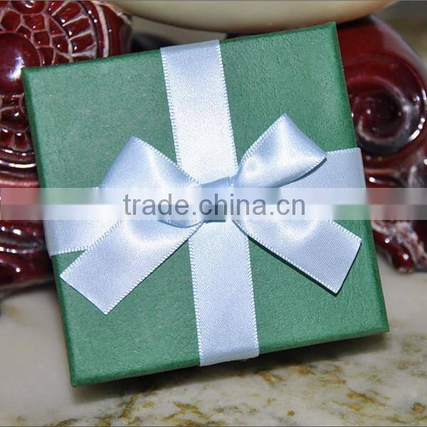 Hot selling premium gift box with low price