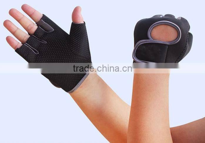Wholesale Sports Gloves Fitness Exercise Training Gym Gloves Multifunction Wrist Exercise Gloves For Men And Women