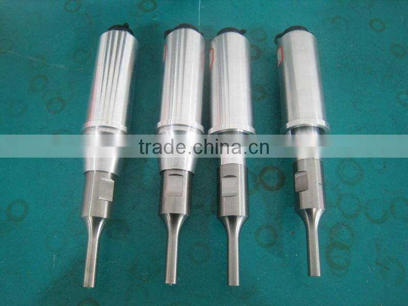 20Khz Ultrasonic Booster with housing