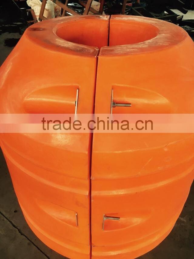 Dredging pipe floater