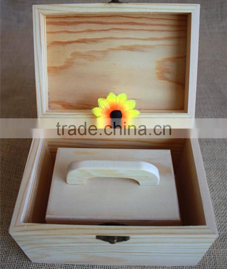 Suitcase round suitcase led suitcase decent suitcase with pine