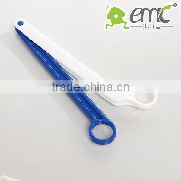 Practical scissor shape plastic bag clip