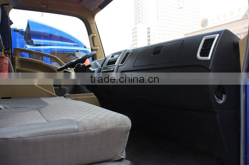 Diesel Fuel Type and New Condition SINOTRUK howo 4*2 cargo truck