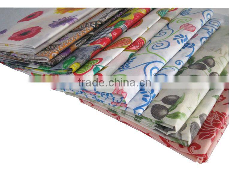 hot sale !!classic and fashionable flannel/PVC/PE table cloth with good quality