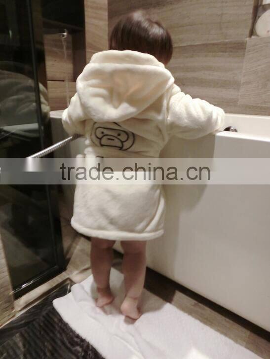 Wholesale Comfortable kids Bathrobe baby bathrobe with hood kids